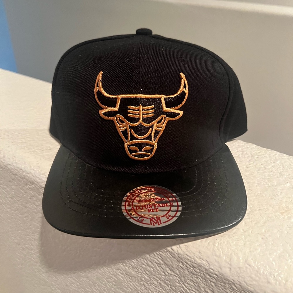 Mitchell & Ness Bulls Hat